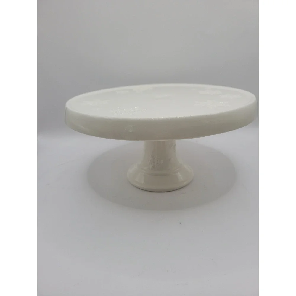 Hallmark Snowflake Cake Stand Pedestal White Ceramic 10 Inch Winter Holiday